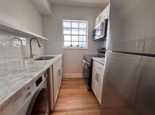 1526 Pennsylvania Ave APT 17, Miami Beach, FL 33139