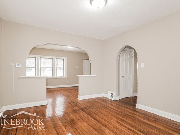 4th image of 3822 Melba Pl