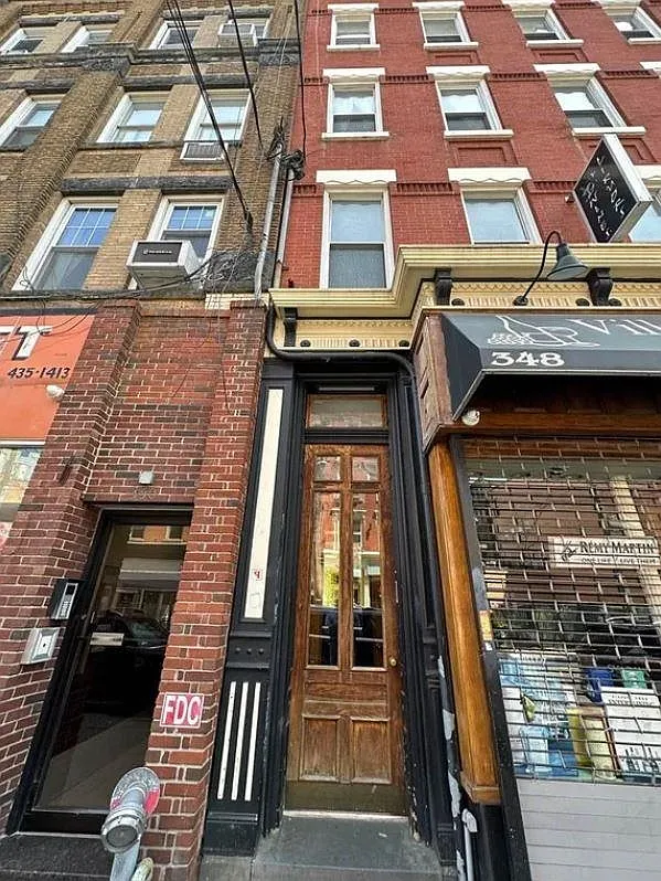 3 bed, 2.0 bath, $4,950 — Photo 1