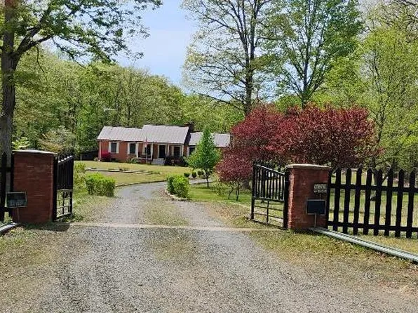 12266 Elk Run Church Rd, Midland, VA 22728