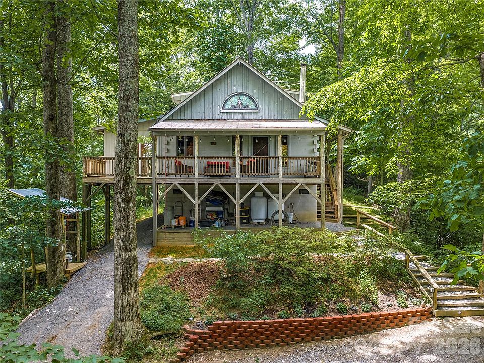 1st image of 520 Patricia Rd
