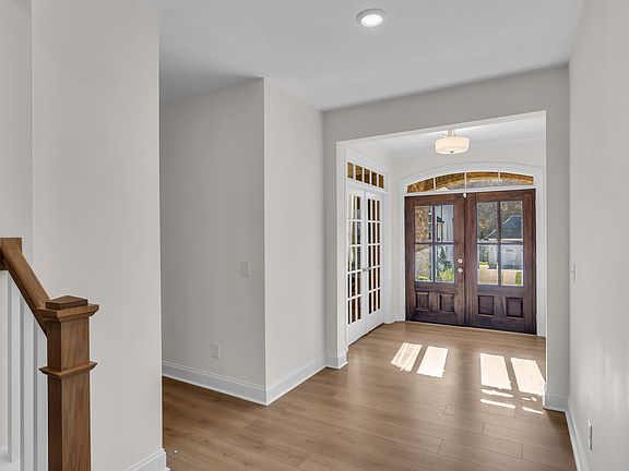 4th image of 5308 Eagle Trail Ct