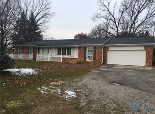 18560 North St, Tontogany, OH 43565