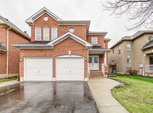 16 Whitford Ct, Brampton, ON L6R 2S2