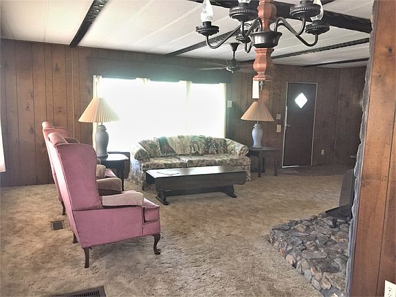 5th image of 642 W Kuhns Ln