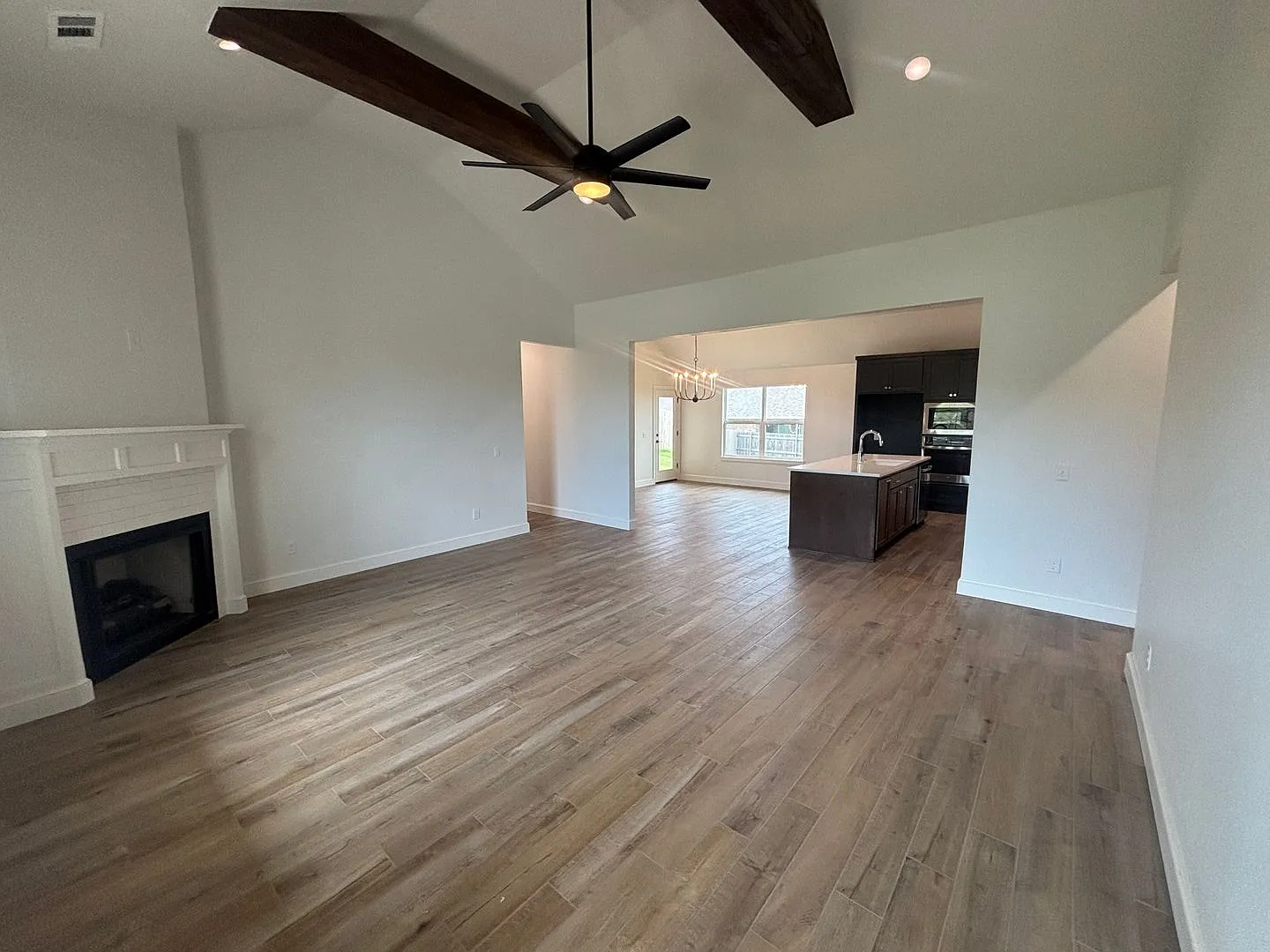 Wonderful 4 Bed 2.5 Bath Home in Norman — Photo 3
