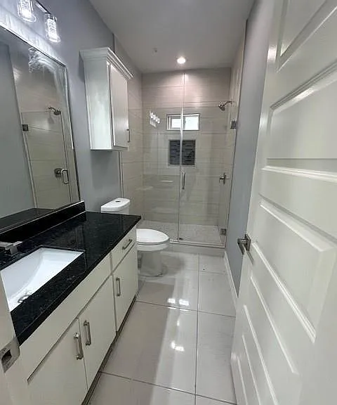 2417 Indian Creek Ave #1 — Photo 11