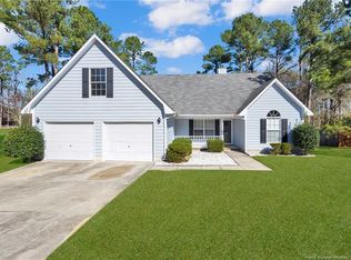 116 Bayou Ct, Raeford, NC 28376