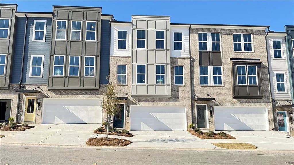 4 bed, 3.5 bath, 2383 sqft, $2,995 — Photo 1