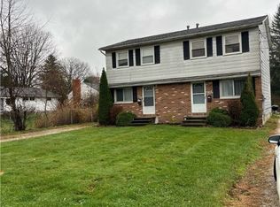 699 Akron Blvd, Kent, OH 44240