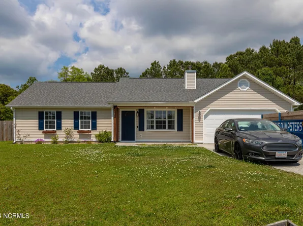 141 Glenwood Drive, Hubert, NC 28539