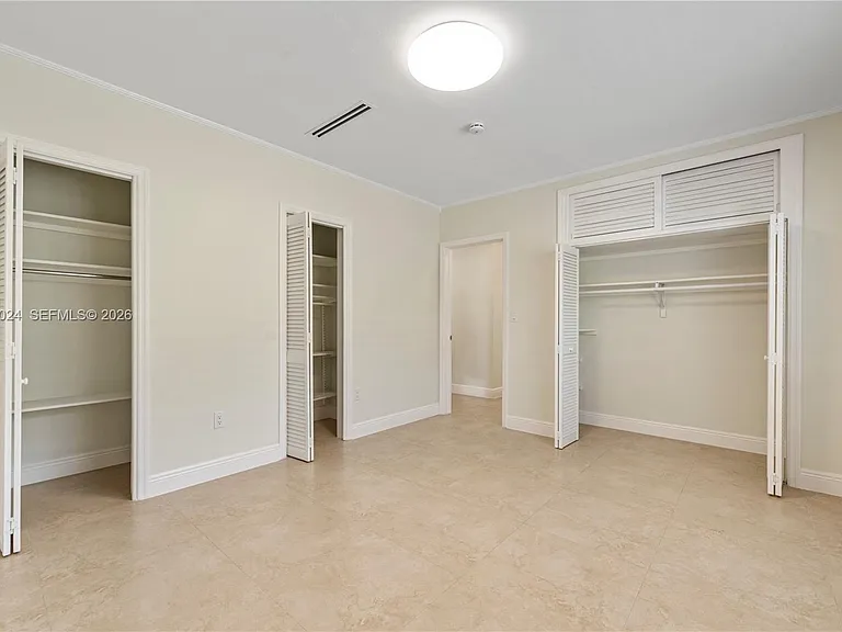 516 Gerona Ave — Photo 11