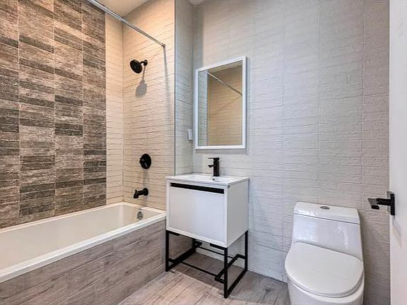 2nd image of 13 Palmetto St #1F