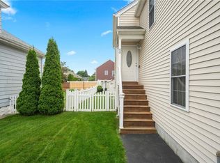 40 Mount Saint Charles Ave, Woonsocket, RI 02895