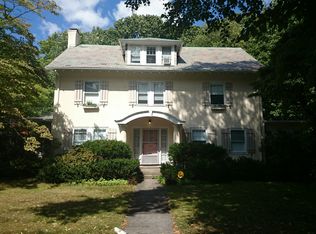 129 Clinton Rd, Brookline, MA 02445