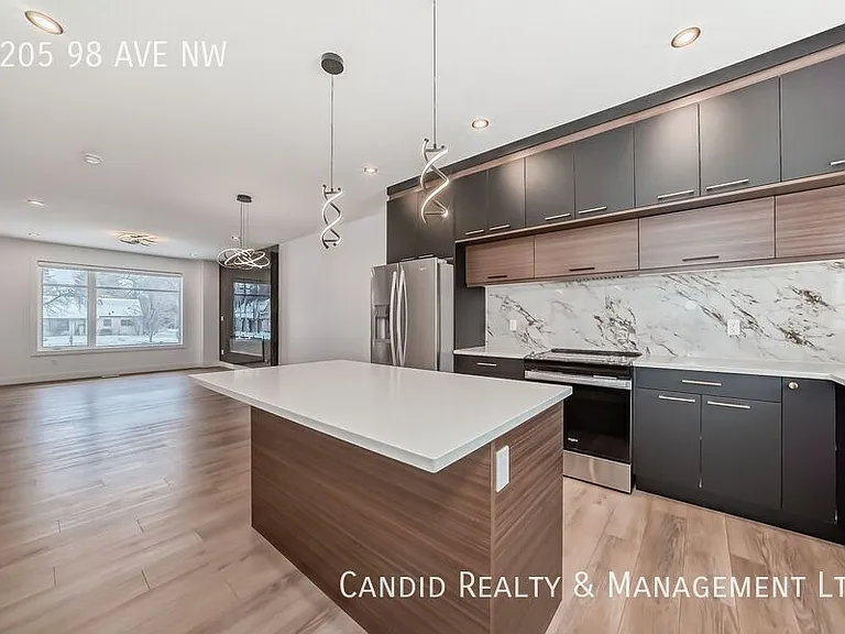 8205 98th Ave NW — Photo 8