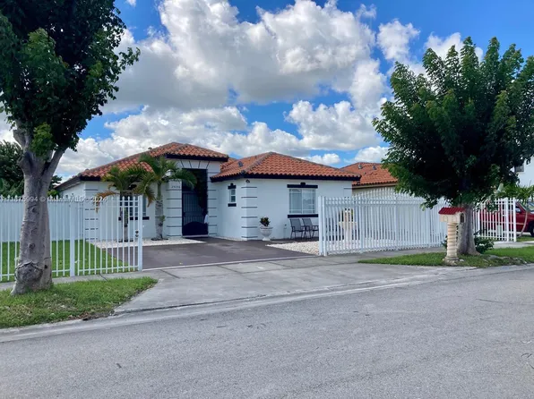 25156 SW 133rd Ave, Homestead, FL 33032