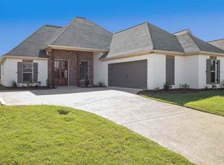 408 Emerald Trail Dr, Brandon, MS 39047