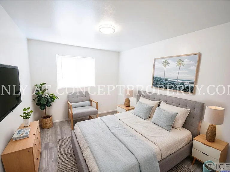 Aspen Pines — Photo 190