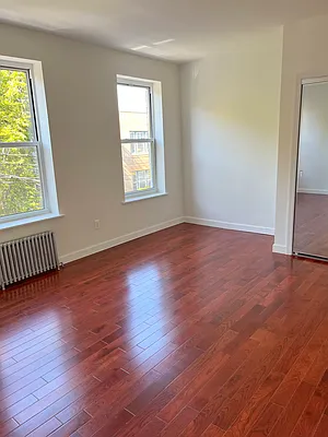 Rented by Richard Macias, LREB | media 19