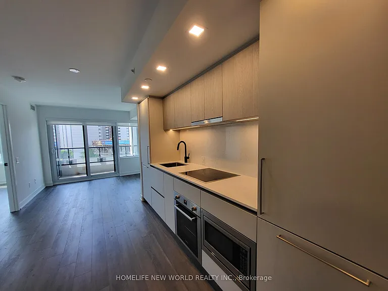 609 Sherbourne St #901 — Photo 15