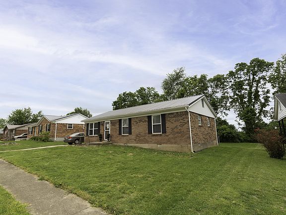 2nd image of 149 Leawood Dr