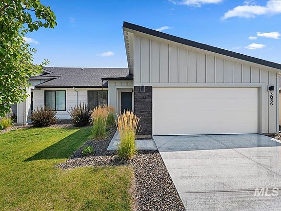 2nd image of 3086 S Green Forest Way