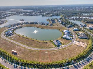 14318 Charthouse Cir, Naples, FL 34114