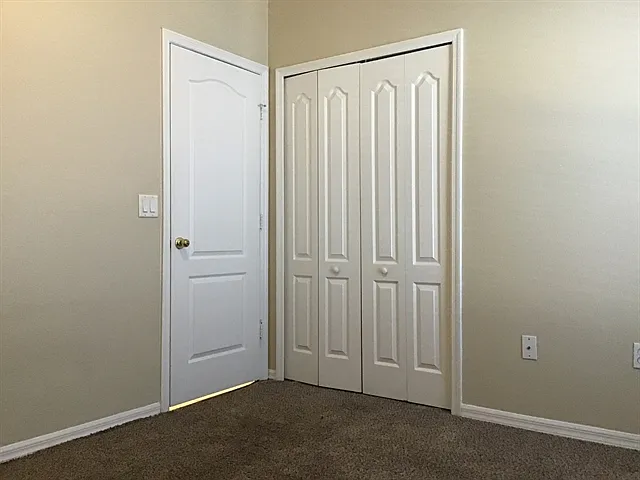 7713 Rex Hill Trl — Photo 12