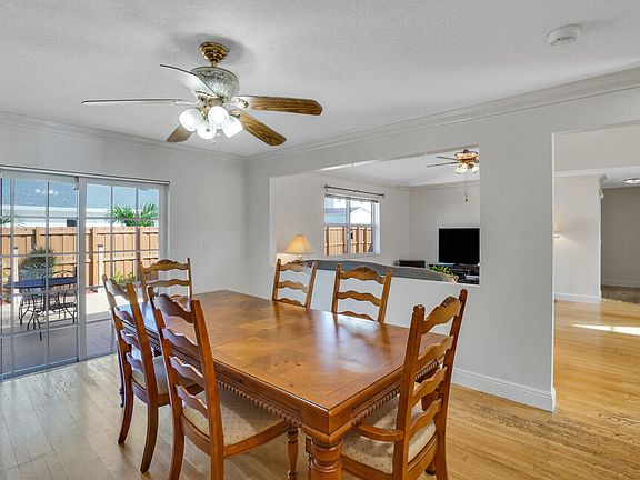 5th image of 4065 NW 1st Place