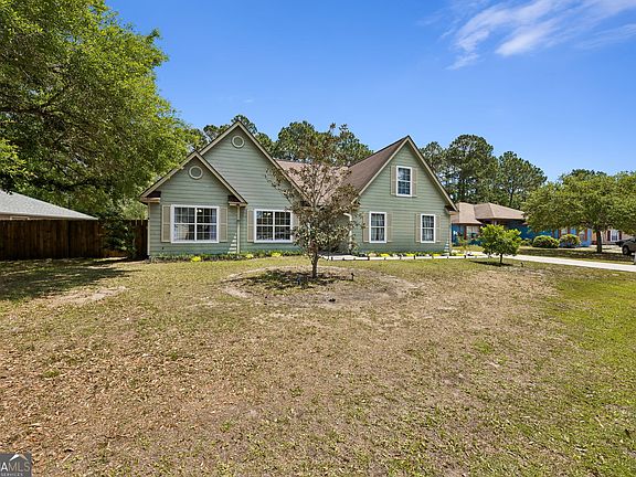 3rd image of 101 Gentle Knoll Dr E