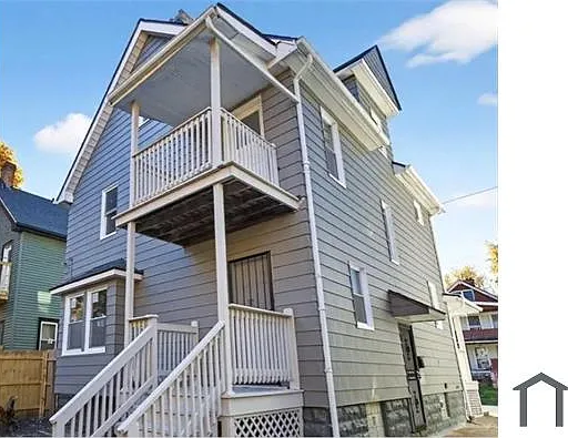 4 bed, 3606 sqft, $2,000 — Photo 2