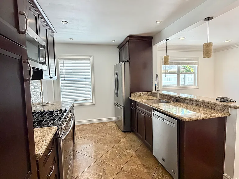 14354 Hatteras St — Photo 10