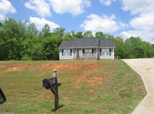 7717 Jolene Ct, Snow Camp, NC 27349