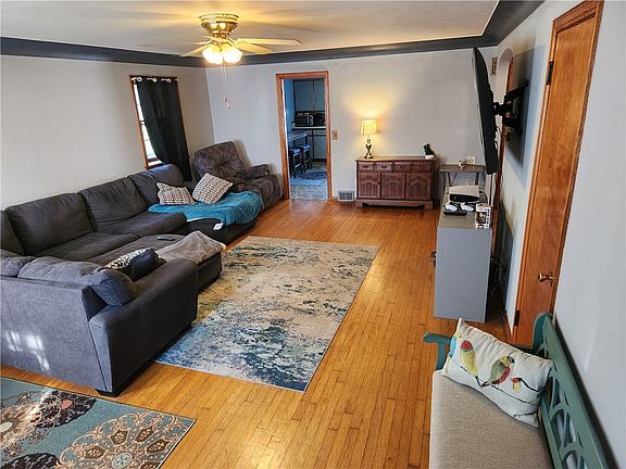 3rd image of 2597 Elk St