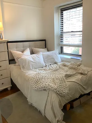 Rented by City Connections Realty | media 18