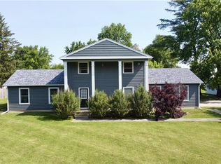 1411 E 10th St, Trenton, MO 64683