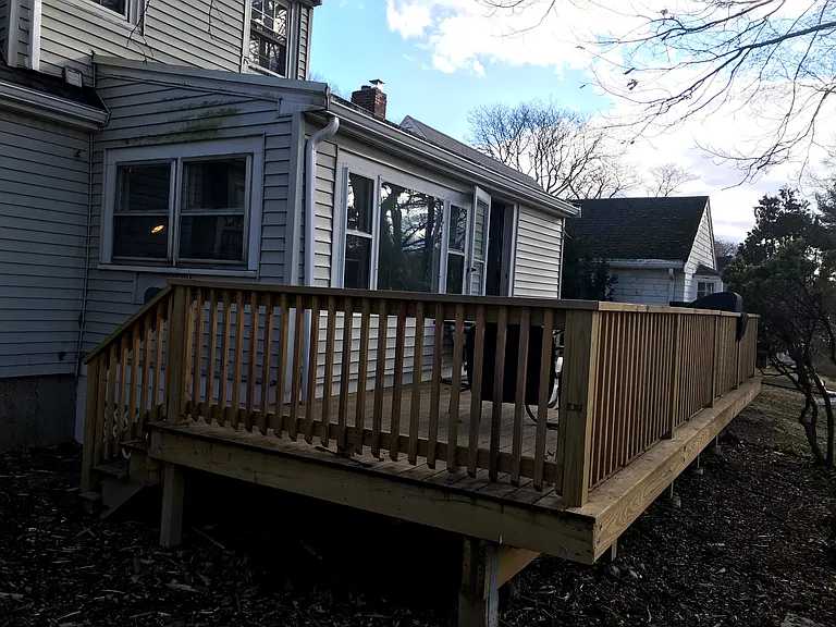 Poplar St — Photo 11
