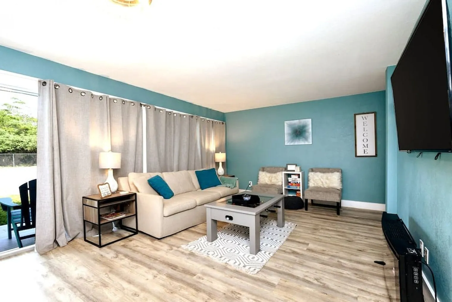 1 bed, 1.0 bath, 699 sqft, $2,143 — Photo 4