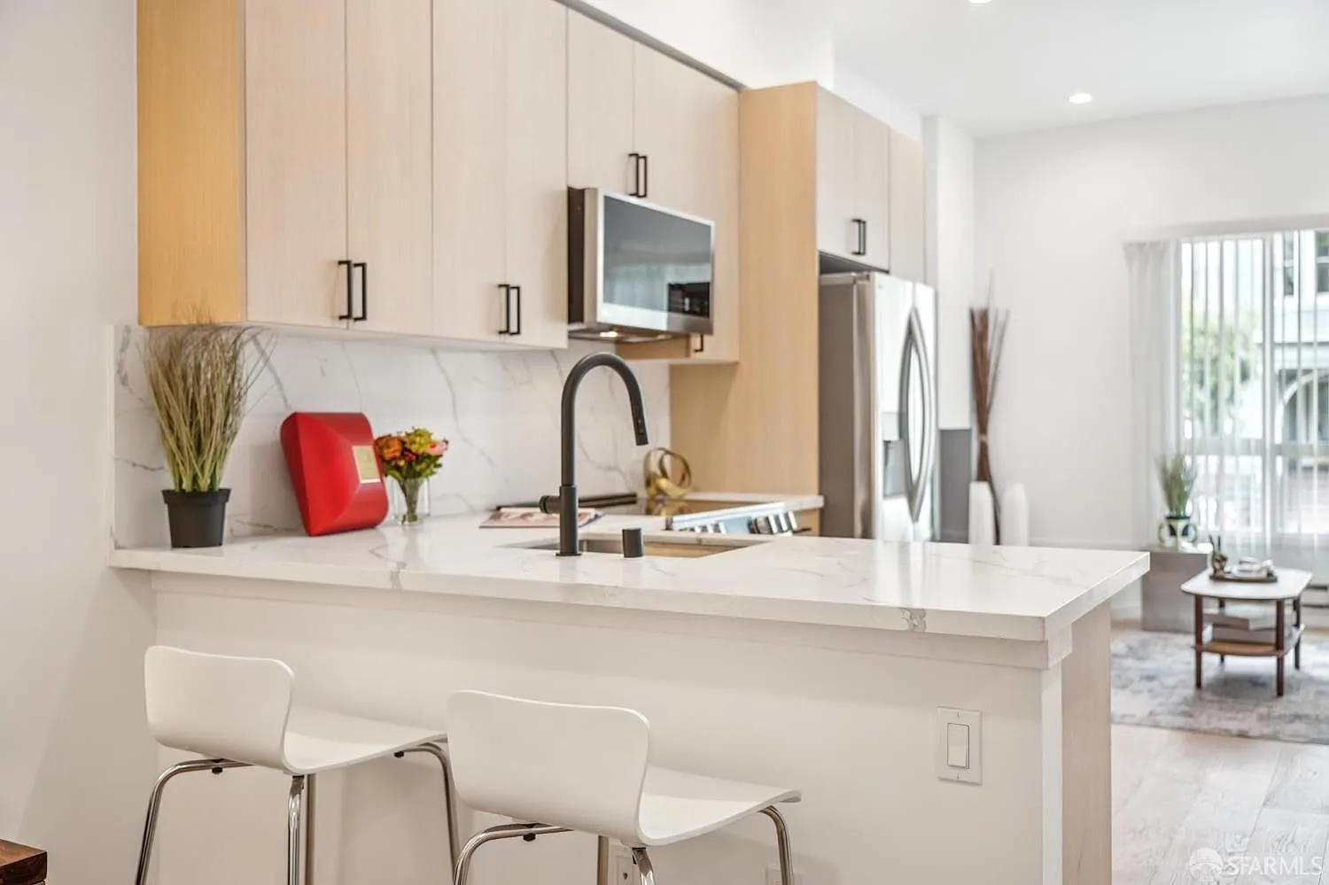Studio, $4,895 — Photo 4