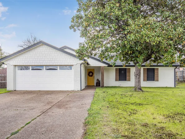 1603 Cobblestone Ct, Cleburne, TX 76033