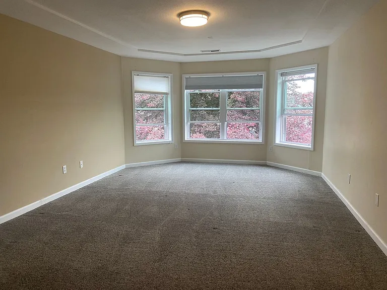 13534 SW Liden Dr — Photo 26