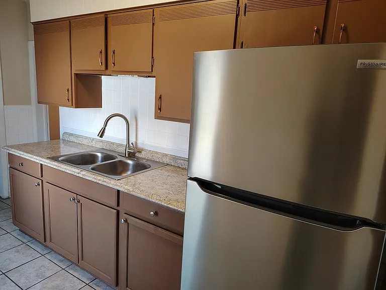 314 Conklin Ave #2 — Photo 5