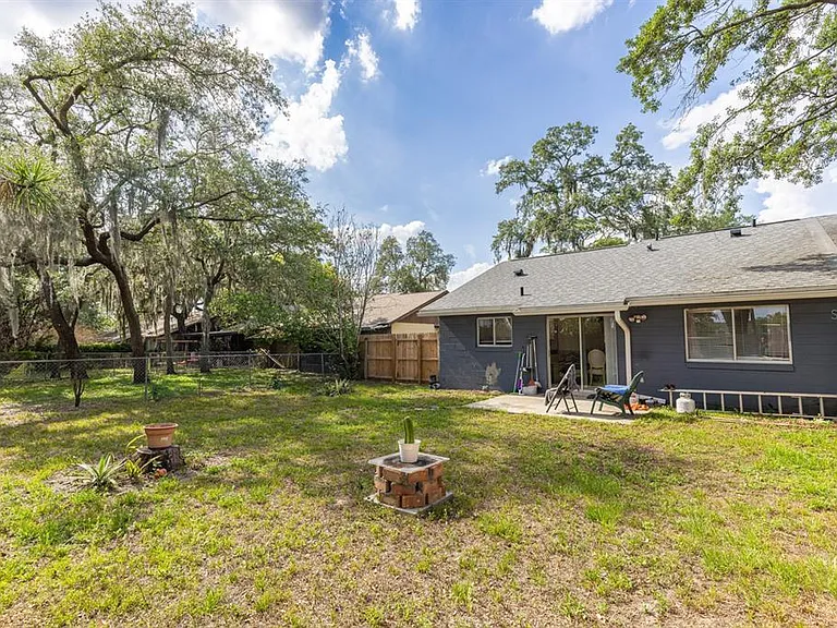 12102 Walden Woods Dr — Photo 16