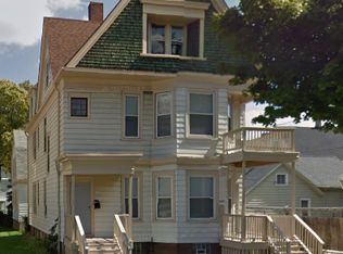 906C S 26th St, Milwaukee, WI 53204