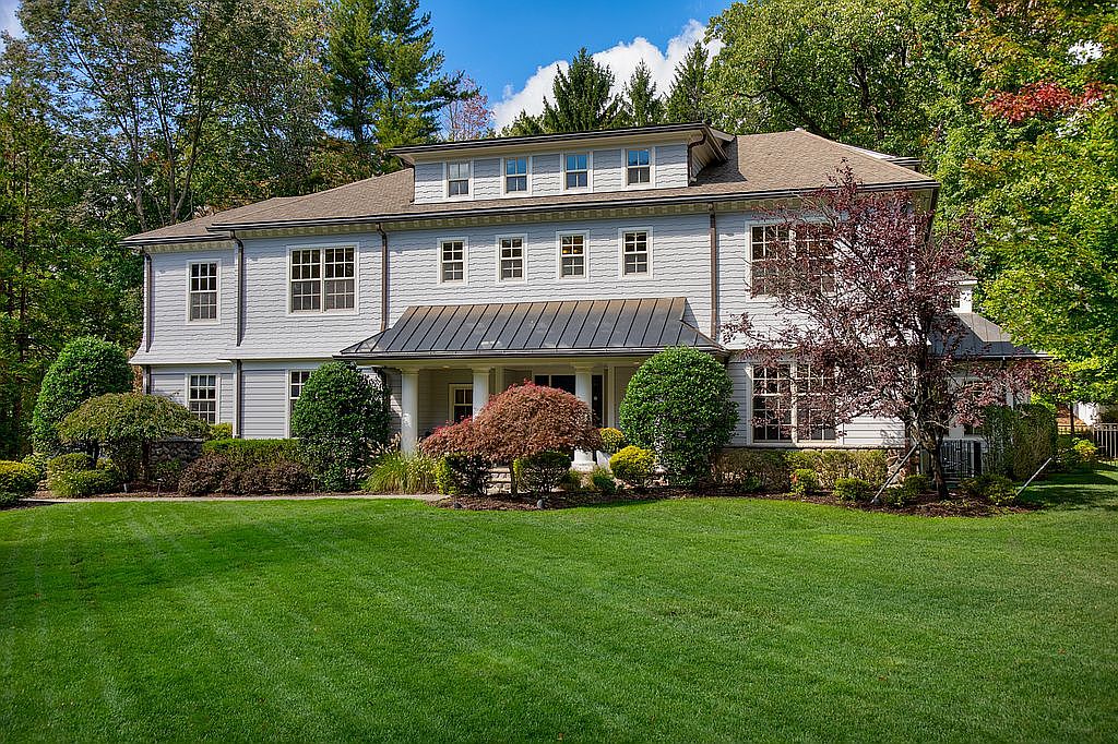 186 Hartshorn Dr, Short Hills, NJ 07078 | Zillow