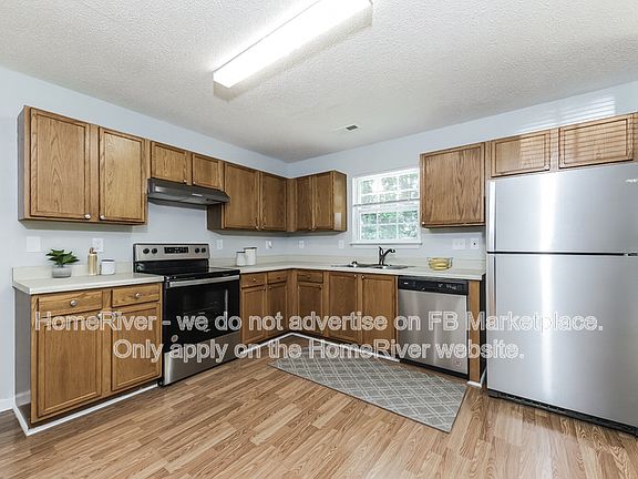 4th image of 497 Bedford Knoll Dr