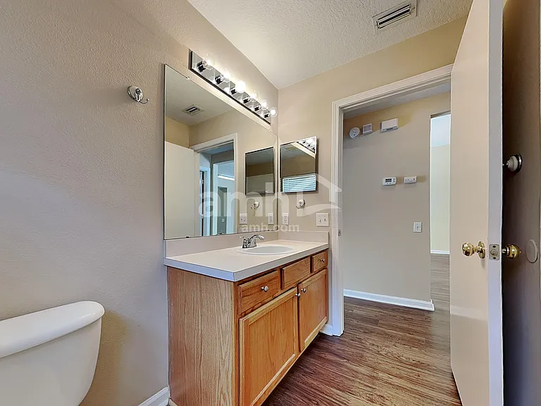 10405 Paragon Pl — Photo 14
