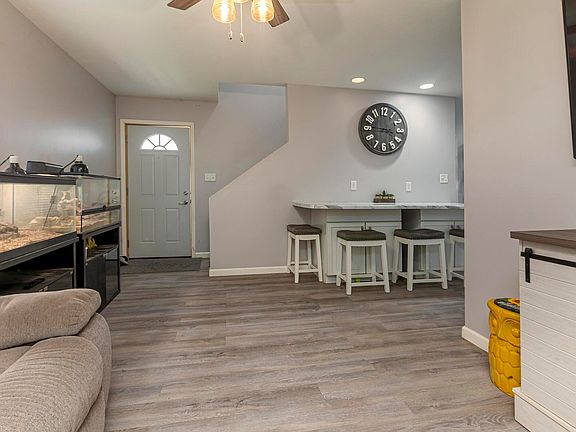 5th image of 13375 Lakeview Dr
