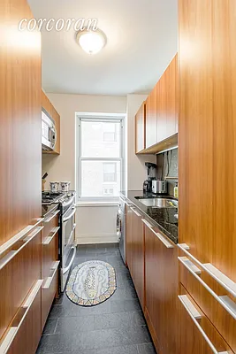 Rented by Corcoran | media 11